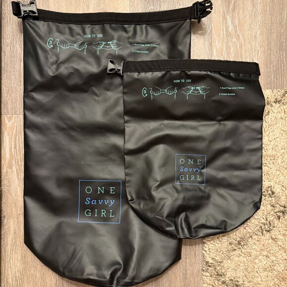 2 Waterproof Dry Bags - Picture 1 of 5
